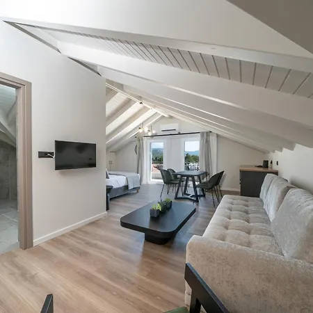 Kefalonia Lux Hotel *